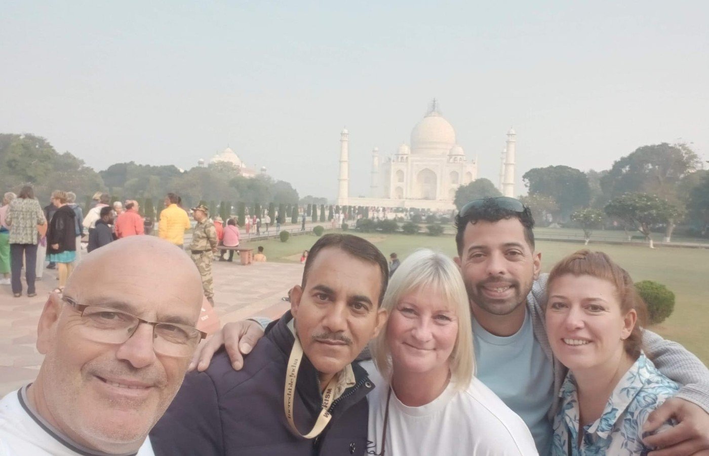 Taj Mahal Family Escape